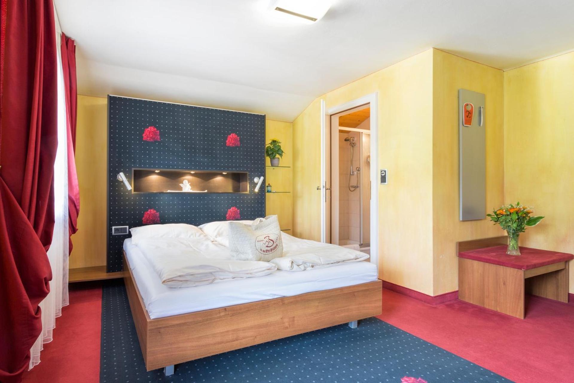 Hotel Vitaloase Zu Den Drei Bruedern Unken Exteriör bild