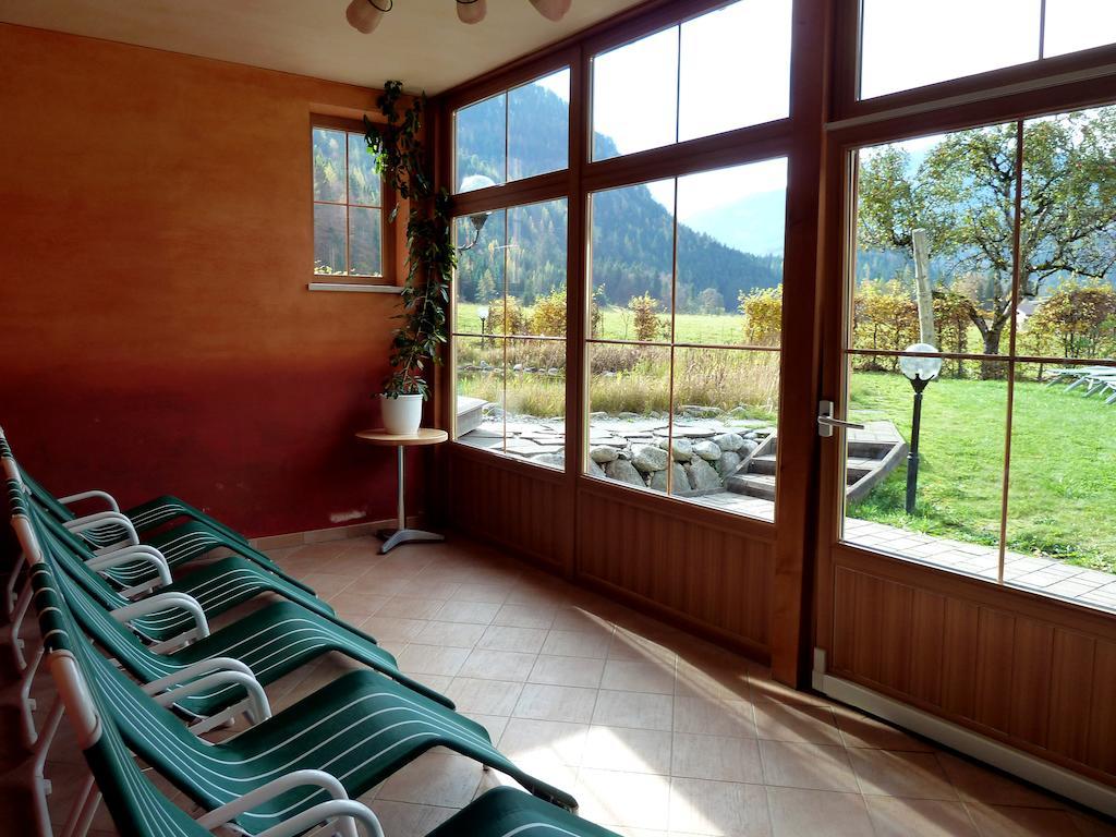 Hotel Vitaloase Zu Den Drei Bruedern Unken Exteriör bild
